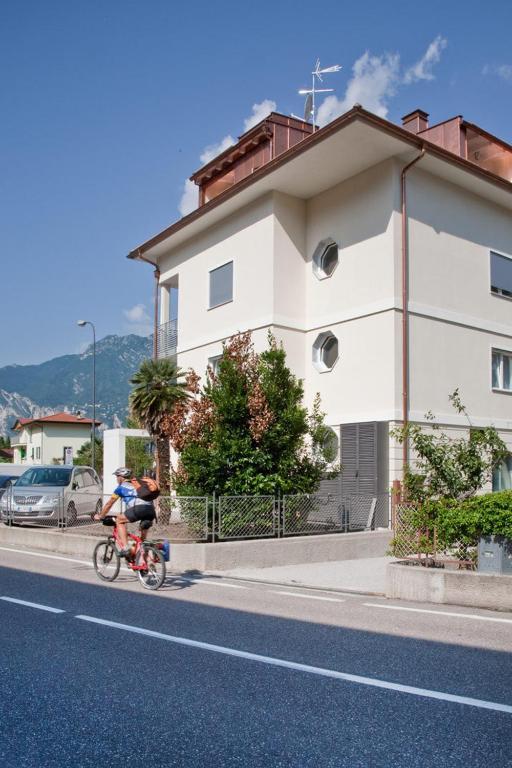 Casa Rosa Dei Venti Apartment Torbole Sul Garda ภายนอก รูปภาพ